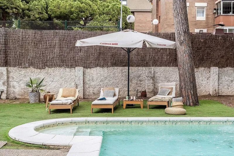 Catalan Villa, private pool&garden close to beach