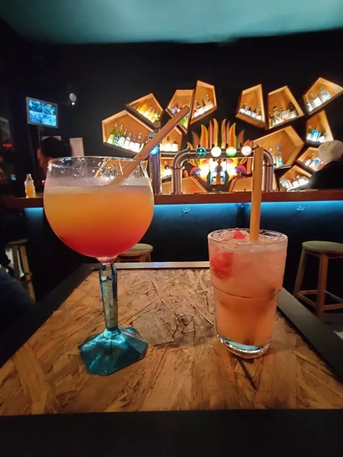 Lanka bar