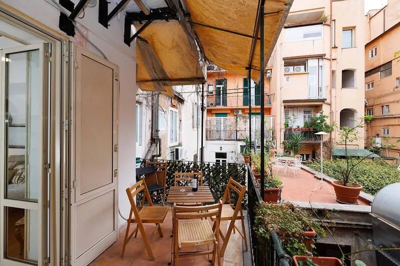 Street of Jesus and Mary Terrace Apt at Spanish Steps