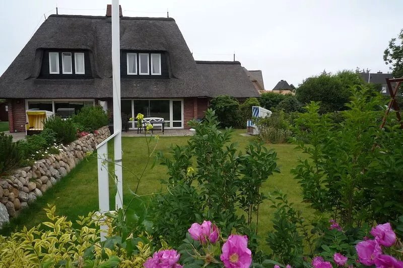 Sylt is a valuable habitat and a soothing vacation spot, a paradisiacal realm