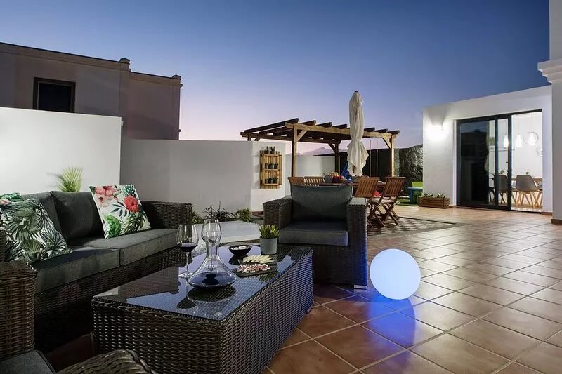 VILLA CLARA - Heated pool and barbecue terrace