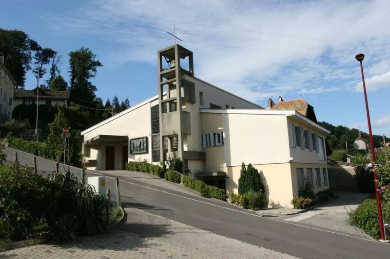 Eglise Catholique De Lucens