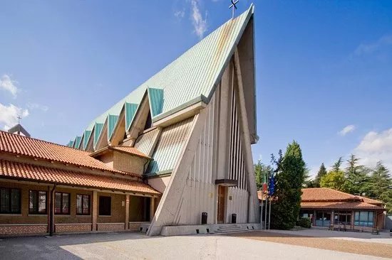 Universita degli Studi di Udine - Aula Magna Kolbe