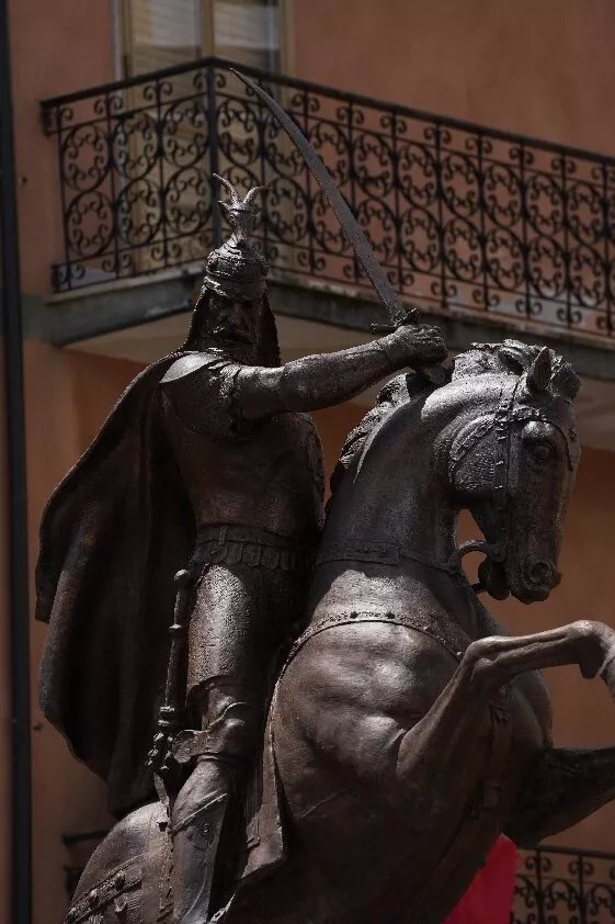 Statua Di Skanderbeg