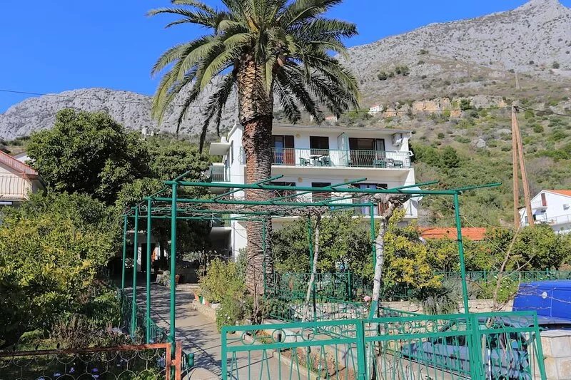 One bedroom apartment with balcony and sea view Podaca, Makarska (A-11588-b)