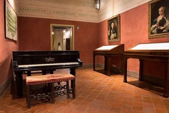 Puccini Museum - Casa Natale, Lucca