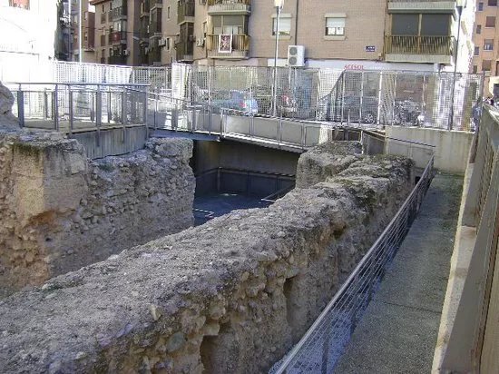 Arab Walls