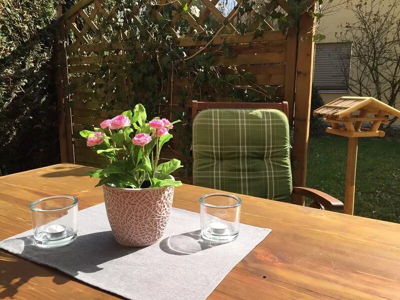 *** Modern apartment with terrace and garden in the heart of Rosenheim ***
