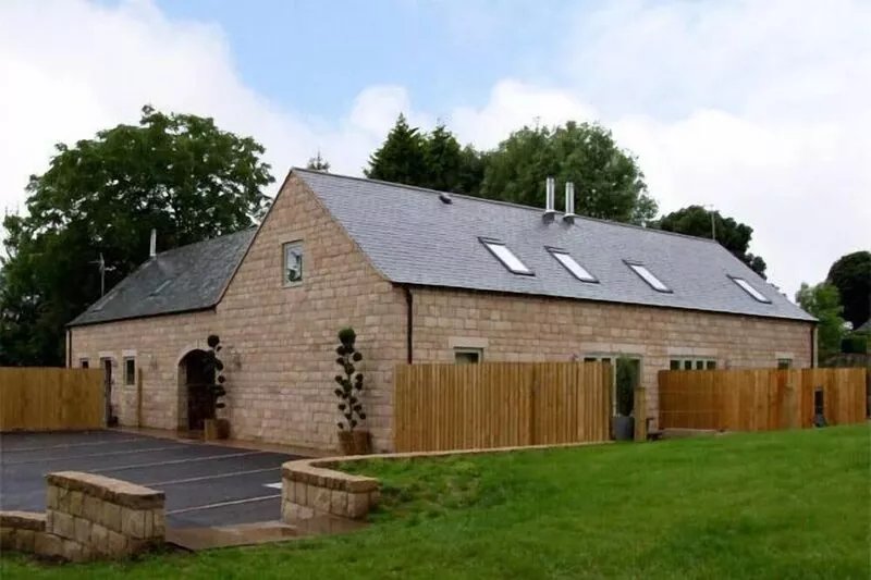 ALVETON, family friendly, with open fire in Farley Near Alton Towers