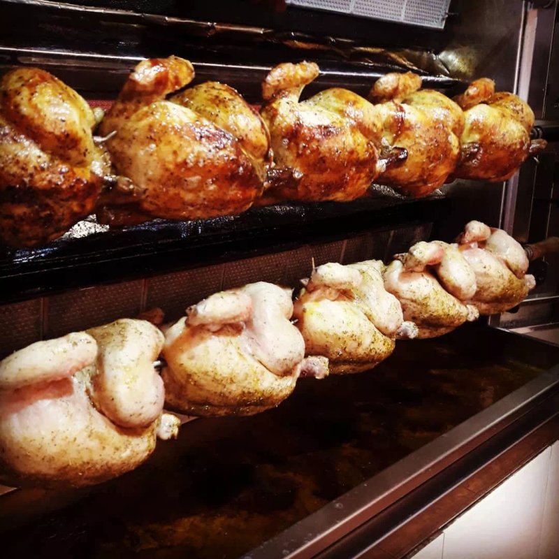 Pizzeria y Asador de Pollo Armenime