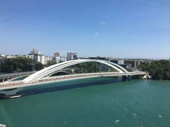 Pont Raymond Barre