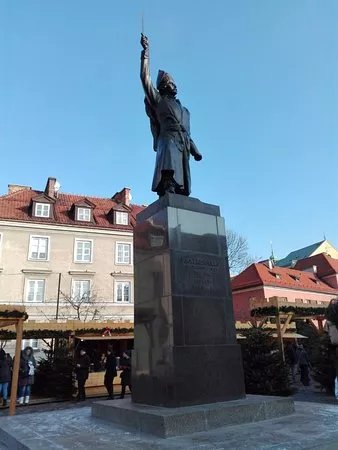Statue of John Kilinski