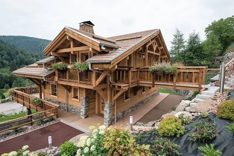 La Nolière is a high standing chalet for 10 people, La Bresse and Vosges