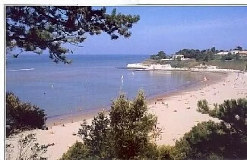 Modern Villa On Gated Residence With Pool Close To Sandy Beaches Near Royan