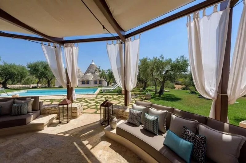 Luxury trullo with private pool, outdoor gym and Turkish bath