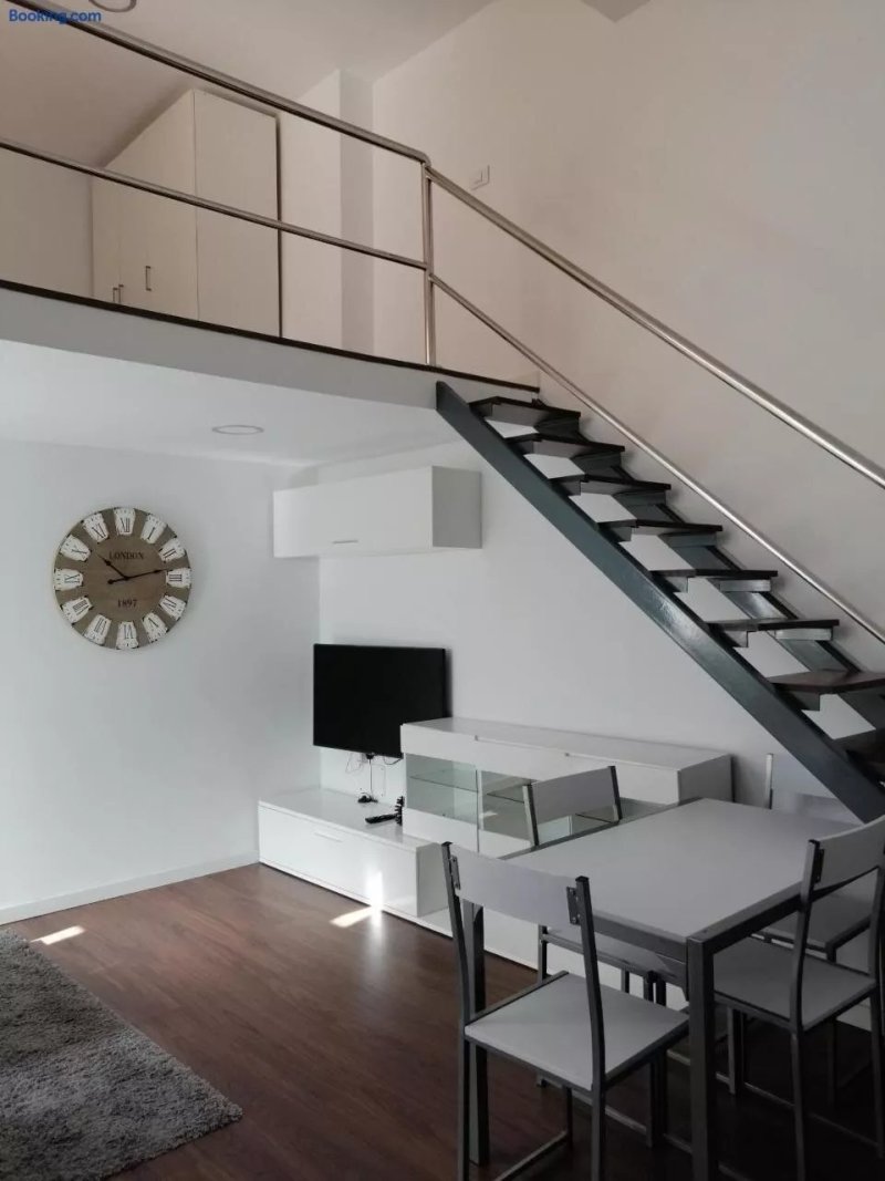 ISLAND 201 Modern & Minimalist Apartments