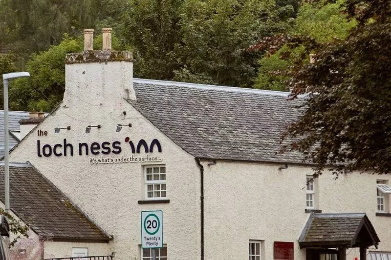 Cosy and Quaint One Bedroom Cottage at the Foot of Loch Ness
