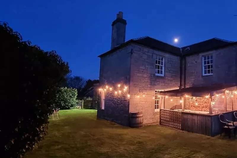 Two gorgeous bedrooms in 4* B&B with open countryside views at Parkhead House