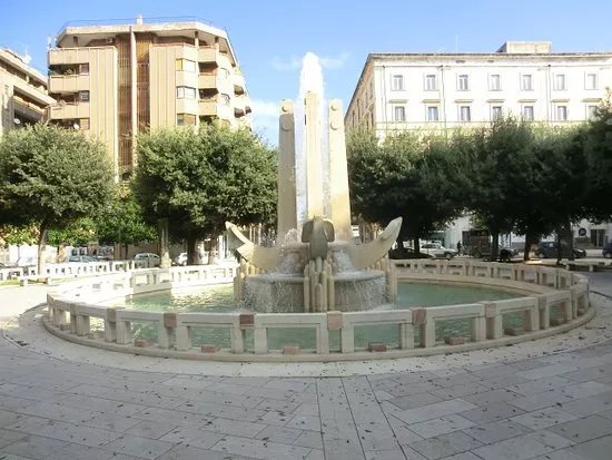 Fontana delle Ancore