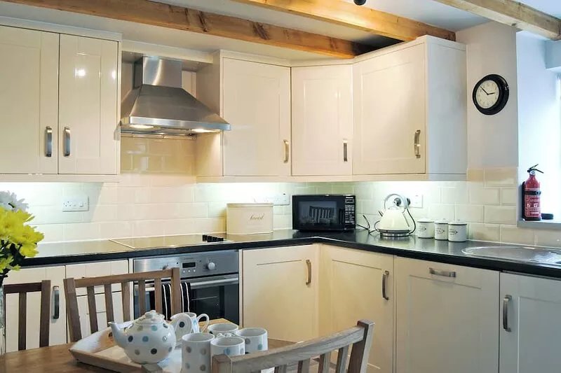 2 bedroom accommodation in Nantmawr, near Oswestry
