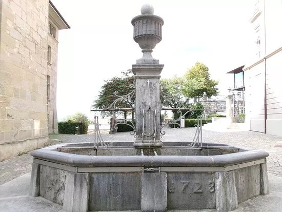 Fountain at Placette Andre Bonnard