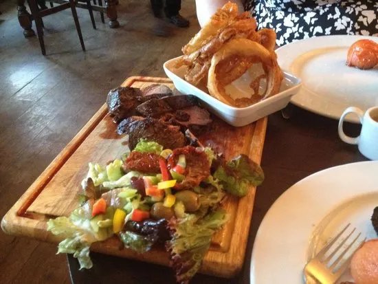 Old Gate Bar & Restaurant