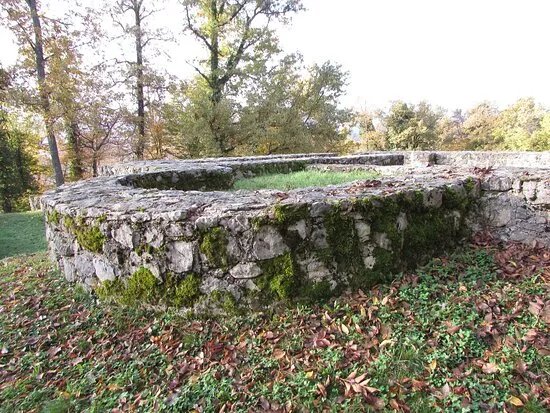 Ajdovski gradec