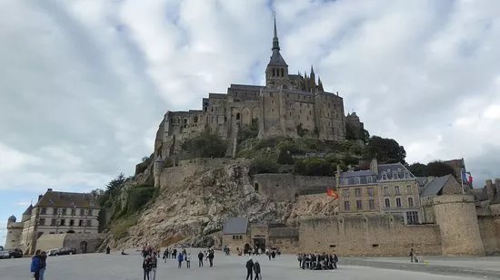 Tour de L'Arcade