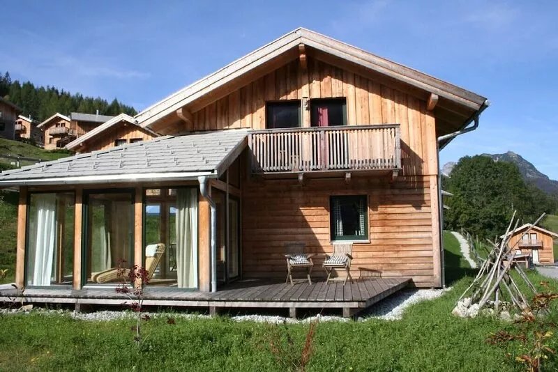 spacious detached holiday house with winter garden