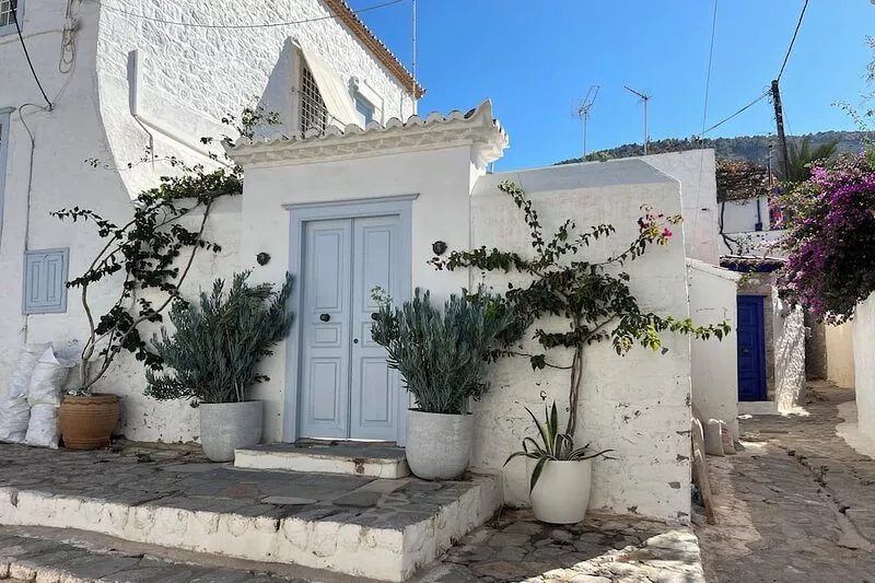 Hydra Haven Townhouse