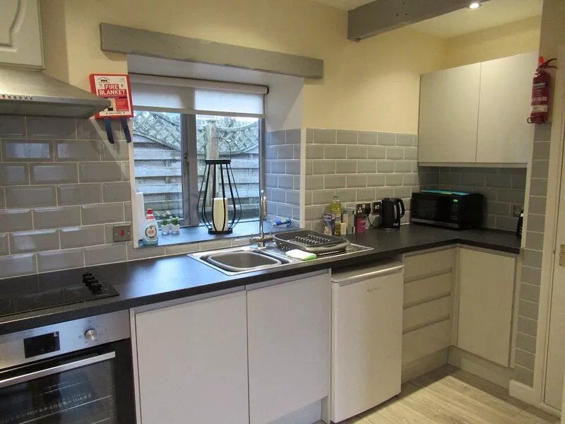 Byre, Character 1 bed 19th century cottage in peaceful location