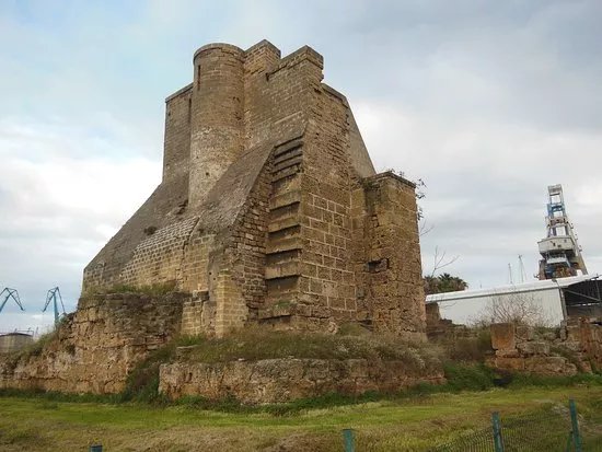 Parco Archeologico Castello a Mare