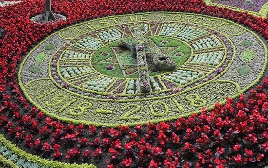 Floral Clock