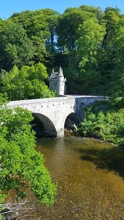 Old Bridge of Avon