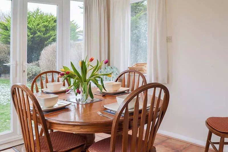 3 bedroom accommodation in Ferring, Worthing