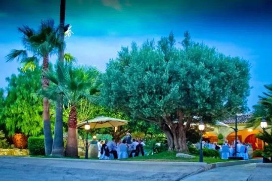 Bodegas Enrique Mendoza