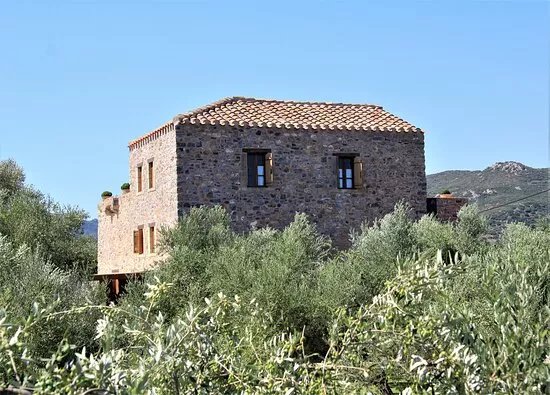 Liotrivi Organic Estate