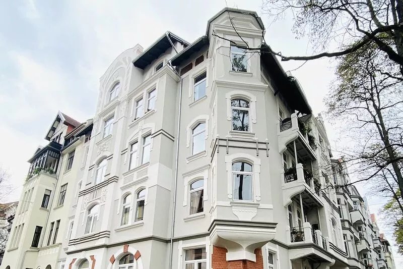 Quite, artsy apartment in a central location