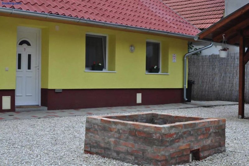 Csongradi Vendegvaro Apartmanok