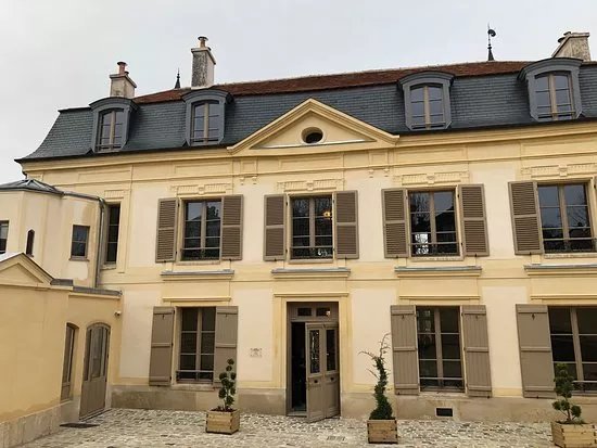 Maison Andre Dereon