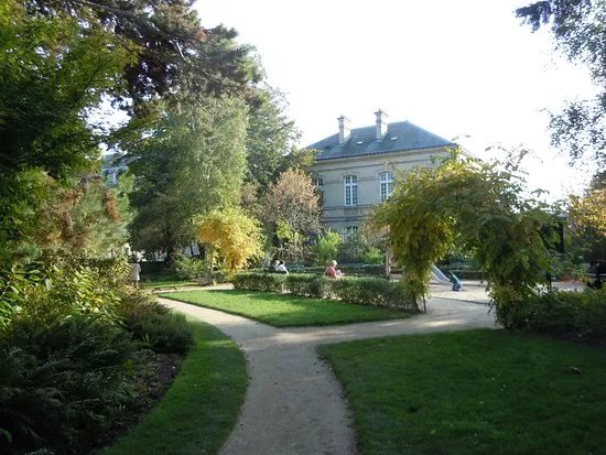 Square Carnot