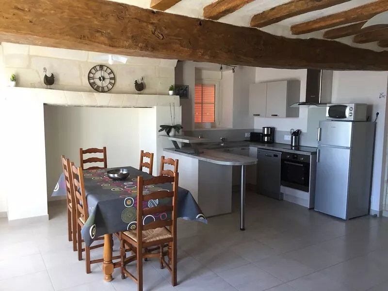 Cottage in the heart of the Bourgueil vineyard