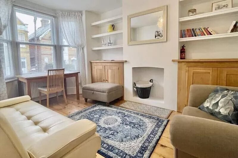 Cowes retreat