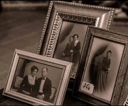 Kavka Foto Atelier - Vintage Photo