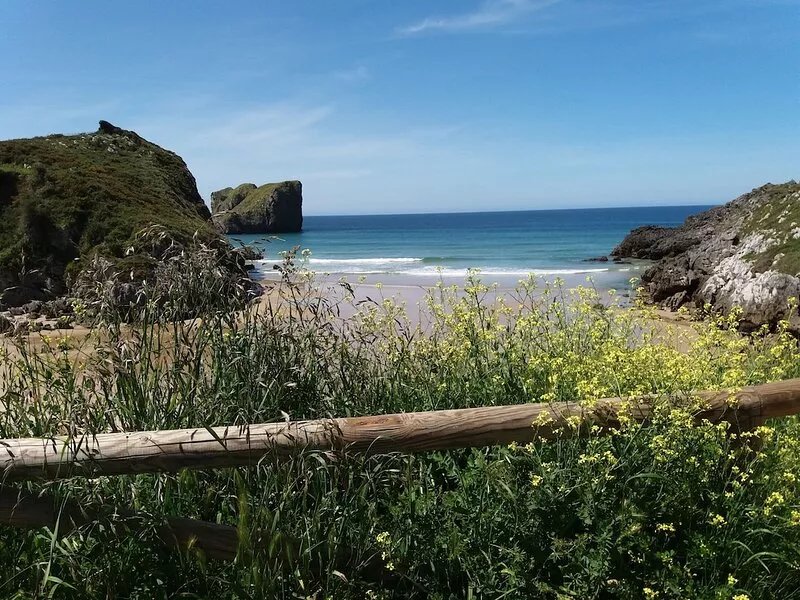 Inés's casina.  Rural beach and mountain area.  Ideal families and groups.