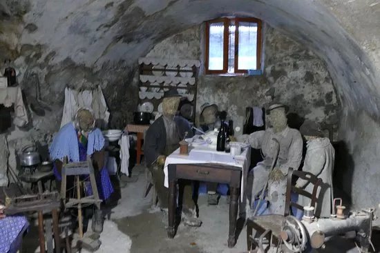 Mostra Uomini e Pietre