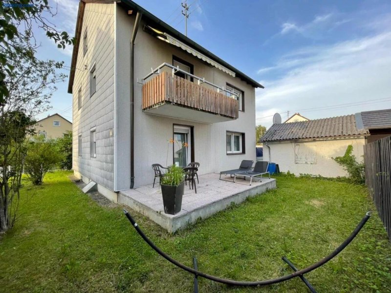 Ferienwohnung mit Kuche, grossem Garten und Terasse mit Wlan