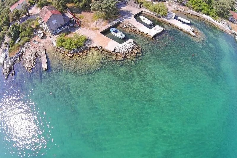 Two bedroom apartment near beach Žuronja, Pelješac (A-10134-a)