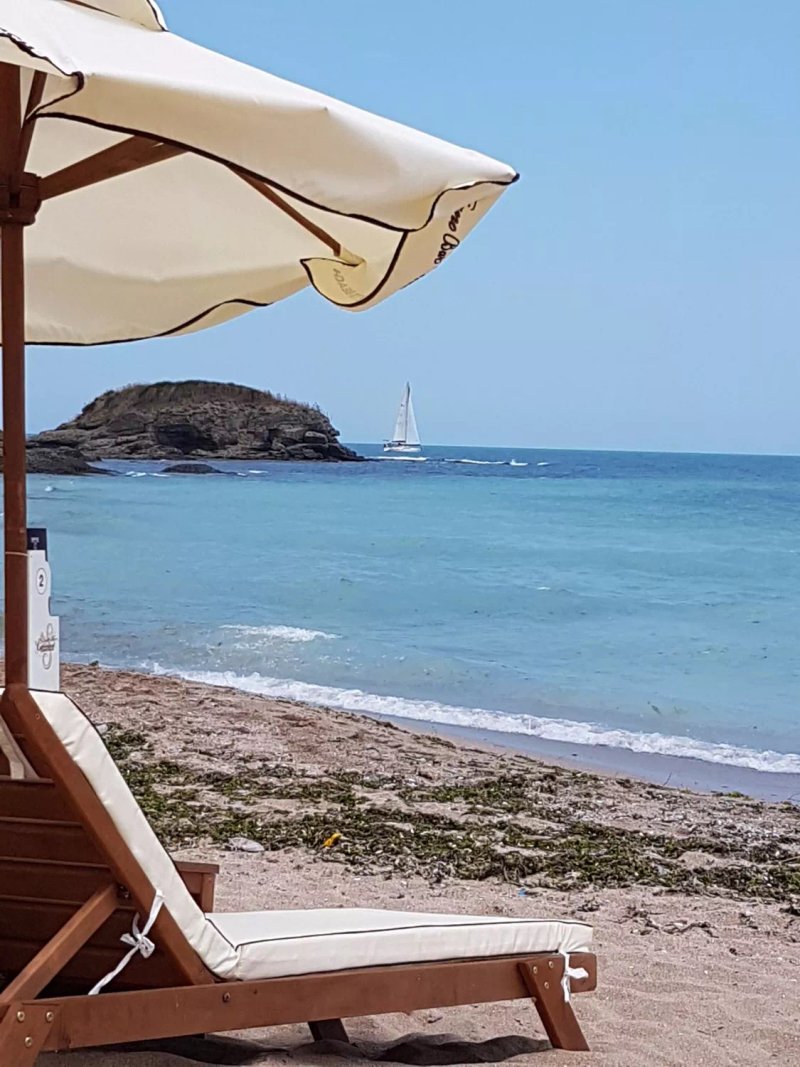 Piano Bar Camino Lozenets Beach