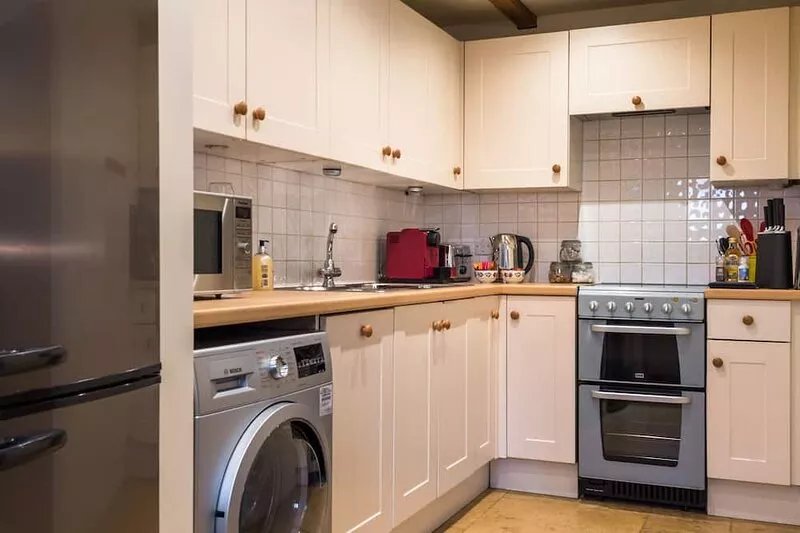Cottage 2 - sleeps 2 guests  in 1 bedroom